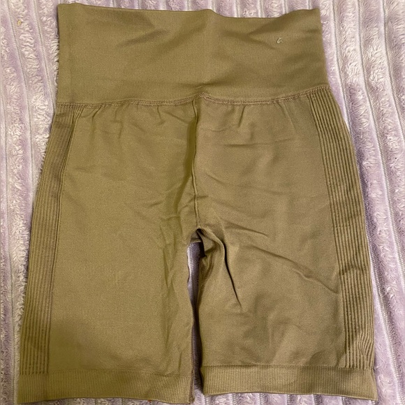 Forever21 biker short - Picture 3 of 3